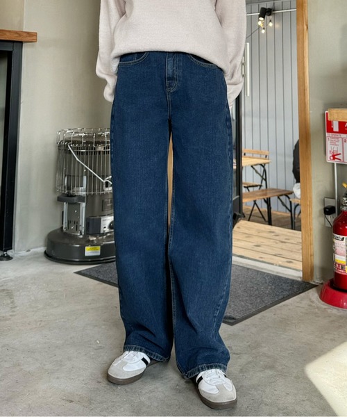 LE MORE(リモア)の「オーバルデニムパンツ(デニムパンツ・レディース・ライトブルー/ブルー・FREE)」の8枚目の写真