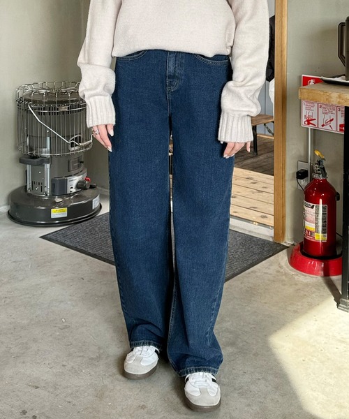 LE MORE(リモア)の「オーバルデニムパンツ(デニムパンツ・レディース・ライトブルー/ブルー・FREE)」の19枚目の写真