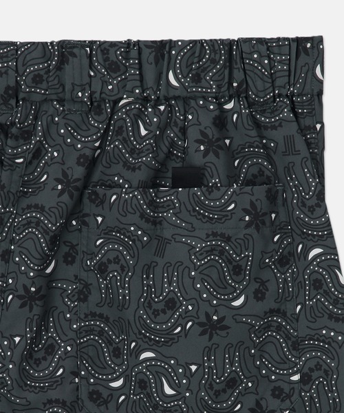 LANVIN en Bleu（ランバンオンブルー）の「【LANVIN en Bleu ESSENTIAL】FAVART / ”アルベール” オールオーバープリント ショートパンツ ショーツ（その他パンツ・メンズ・アイボリー/ダークグレー・MEDIUM/LARGE/X-LARGE）」の8枚目の写真