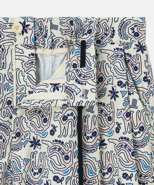 LANVIN en Bleu（ランバンオンブルー）の「【LANVIN en Bleu ESSENTIAL】FAVART / ”アルベール” オールオーバープリント ショートパンツ ショーツ（その他パンツ・メンズ・アイボリー/ダークグレー・MEDIUM/LARGE/X-LARGE）」の5枚目の写真