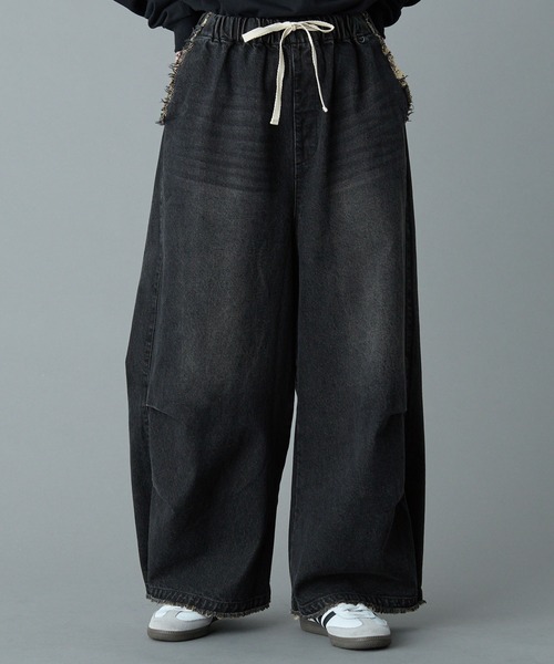 RUUBON（ルーボン）の「【RUUBON】parachute fringe denim pants / パラシュートフリンジデニムパンツ（デニムパンツ・メンズ・サックスブルー/ブラック/インディゴブルー・S/M/L）」の2枚目の写真