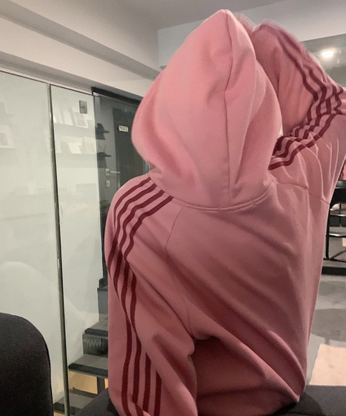 MEMECLE(メメクル)の「【 MEMECLE / メメクル 】オーバーサイズ サイドラインジップアップパーカー(パーカー・レディース・アイボリー/ブルー/ピンク/チャコール・FREE)」の9枚目の写真