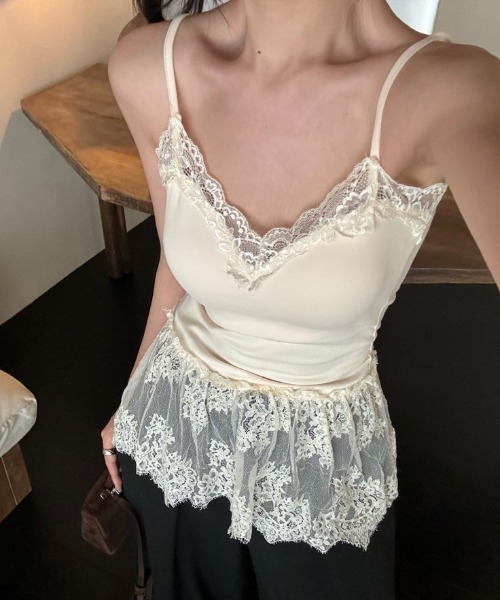 セール】レース切替えパット付きキャミソール（キャミソール