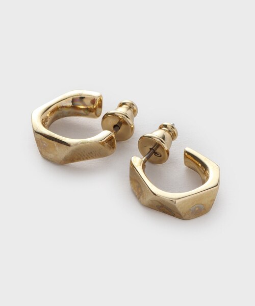 TAKEO KIKUCHI（タケオキクチ）の「ペンタゴンカットピアス（ピアス（両耳用）・メンズ・シルバー/スミクロ/ゴールド・00）」の11枚目の写真