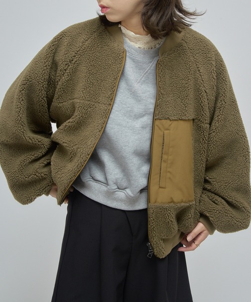 VACHEMENT(ヴァシュモン)の「【VACHEMENT】リサイクルシェルタフタ×ボア ボンバージャケット VL-07-203(ダウンジャケット/コート・レディース・ブラック/カーキ・FREE)」の2枚目の写真