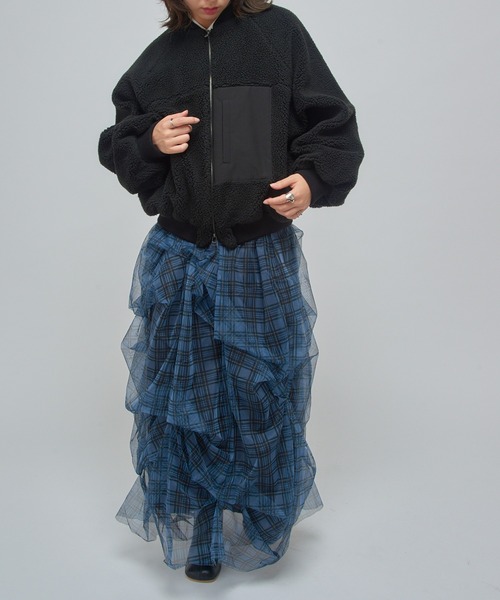 VACHEMENT（ヴァシュモン）の「【VACHEMENT】リサイクルシェルタフタ×ボア ボンバージャケット VL-07-203（ダウンジャケット/コート・レディース・ブラック/カーキ・FREE）」の21枚目の写真