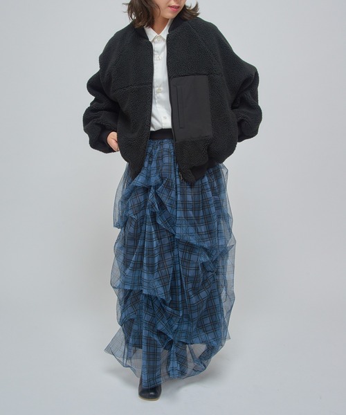 VACHEMENT（ヴァシュモン）の「【VACHEMENT】リサイクルシェルタフタ×ボア ボンバージャケット VL-07-203（ダウンジャケット/コート・レディース・ブラック/カーキ・FREE）」の20枚目の写真