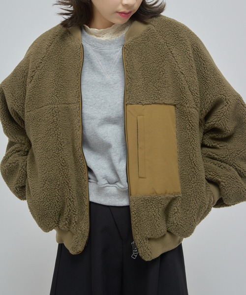 VACHEMENT（ヴァシュモン）の「【VACHEMENT】リサイクルシェルタフタ×ボア ボンバージャケット VL-07-203（ダウンジャケット/コート・レディース・ブラック/カーキ・FREE）」の9枚目の写真