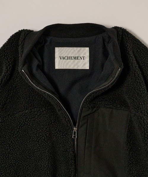 VACHEMENT（ヴァシュモン）の「【VACHEMENT】リサイクルシェルタフタ×ボア ボンバージャケット VL-07-203（ダウンジャケット/コート・レディース・ブラック/カーキ・FREE）」の17枚目の写真