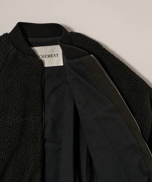 VACHEMENT（ヴァシュモン）の「【VACHEMENT】リサイクルシェルタフタ×ボア ボンバージャケット VL-07-203（ダウンジャケット/コート・レディース・ブラック/カーキ・FREE）」の16枚目の写真
