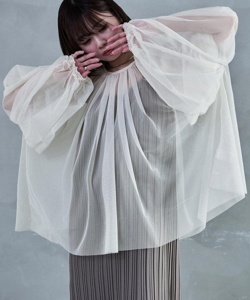 Fashion Letter（ファッションレター）の「チュールギャザー長袖ブラウス（シャツ/ブラウス・レディース・アイボリー/グレイッシュベージュ/ブラック/グレー・M）」の7枚目の写真