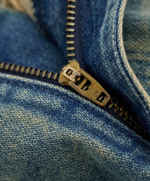 PUBLIC TOKYO（パブリックトウキョウ）の「【完売間近】REBELL BOTTOM JEAN（デニムパンツ・レディース・ライトブルー/ブルー・1/2）」の13枚目の写真