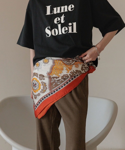 LOWRYS FARM（ローリーズファーム）の「スカーフ１１０＊１１０ 494427（バンダナ/スカーフ・レディース・ピンク/ブルー/オレンジ/ブルー系その他7・FREE）」の17枚目の写真