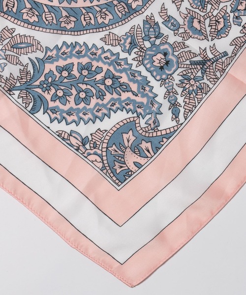 LOWRYS FARM（ローリーズファーム）の「スカーフ１１０＊１１０ 494427（バンダナ/スカーフ・レディース・ピンク/ブルー/オレンジ/ブルー系その他7・FREE）」の10枚目の写真