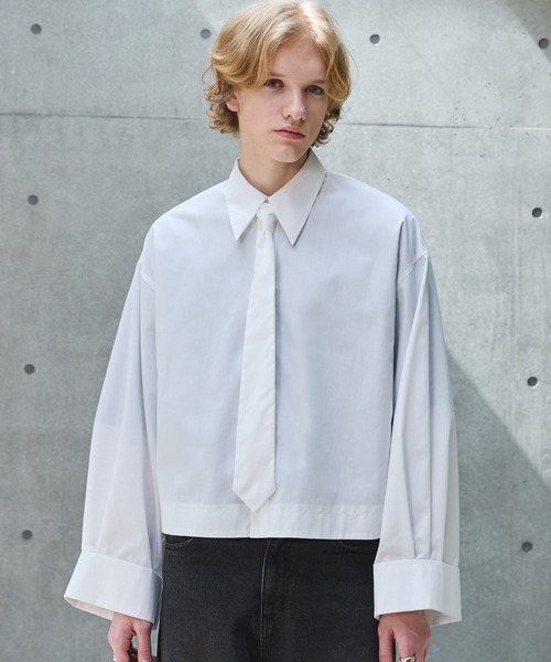 ANEDIST（アンディスト）の「ネクタイ付きワイドスリーブショート丈シャツ（シャツ/ブラウス・メンズ・ホワイト/ブラック/サックスブルー・M/L）」の2枚目の写真