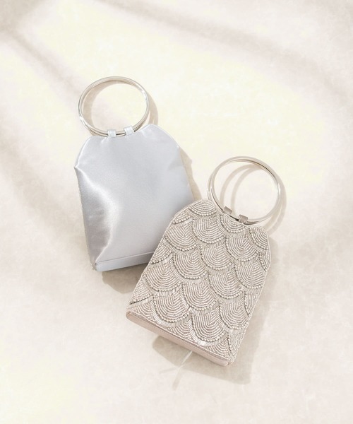 URBAN RESEARCH ROSSO WOMEN(アーバンリサーチ ロッソ)の「リングハンドルビジューバッグ(ハンドバッグ・レディース・ベージュ/シルバー・-)」の5枚目の写真