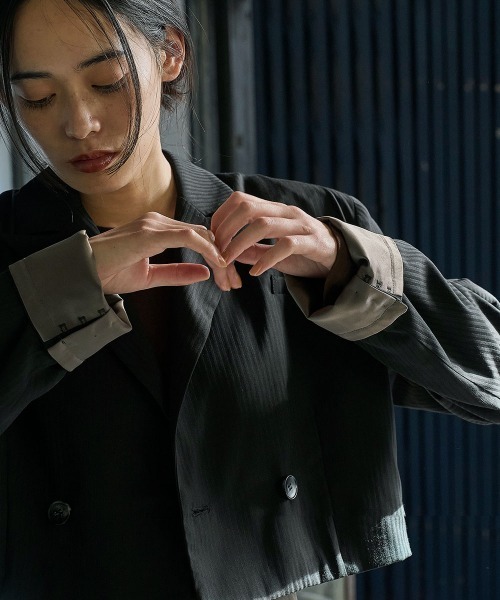 marjour(マージュール)の「SPENCER JACKET(テーラードジャケット・レディース・ブラック・M)」の3枚目の写真