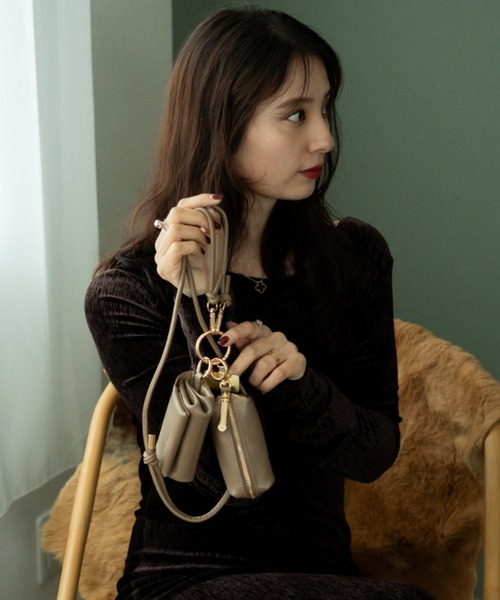 セール】【折り財布/ミニポーチ/スマホストラップの3点セット】Rename