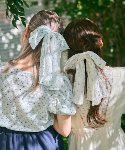 kutir（クティール）の「【クティールとレトロ】花柄レースリボンバレッタ（バレッタ/ヘアクリップ・レディース・ブルー/ホワイト系その他/ベージュ/パープル・FREE）」の6枚目の写真