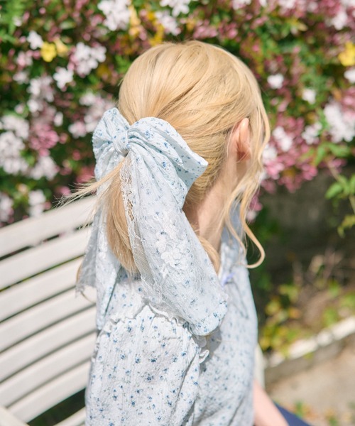 kutir（クティール）の「【クティールとレトロ】花柄レースリボンバレッタ（バレッタ/ヘアクリップ・レディース・ブルー/ホワイト系その他/ベージュ/パープル・FREE）」の9枚目の写真