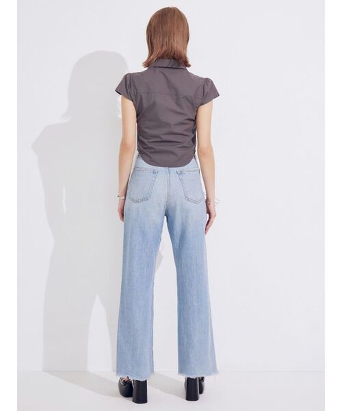 EVRIS（エヴリス）の「フロントジップシャーリングクロップドシャツ（シャツ/ブラウス・レディース・グレー/ブルー/ホワイト・FREE）」の11枚目の写真