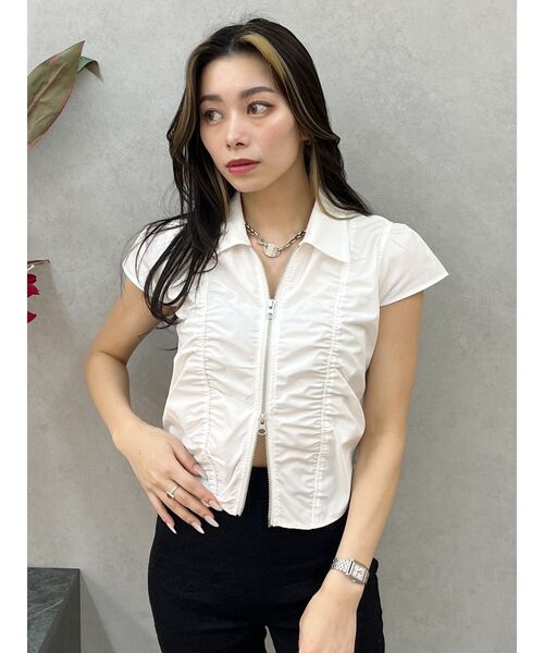 EVRIS（エヴリス）の「フロントジップシャーリングクロップドシャツ（シャツ/ブラウス・レディース・グレー/ブルー/ホワイト・FREE）」の12枚目の写真