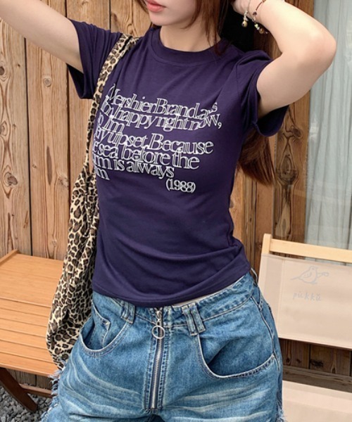 Vipoa（ヴィポア）の「ロゴスリムTEE（Tシャツ/カットソー・レディース・ブラック/ネイビー/ホワイト/ライトグレー・FREE）」の22枚目の写真