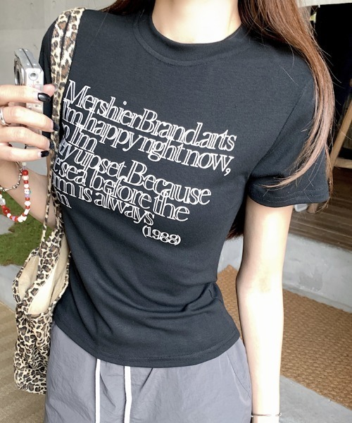 Vipoa（ヴィポア）の「ロゴスリムTEE（Tシャツ/カットソー・レディース・ブラック/ネイビー/ホワイト/ライトグレー・FREE）」の12枚目の写真