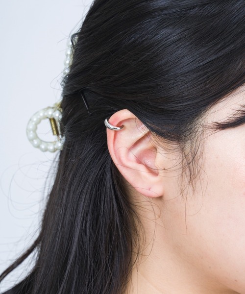 【関税込み】Tom Wood シルバー スクエア シングル イヤカフ TOMWOOD】Ear Cuff Slim シルバー イヤーカフ ユニセックス