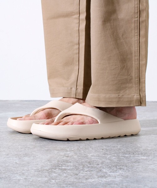 MEI（メイ）の「【MEI/メイ】Tong Sandal 2 トングサンダル（サンダル・メンズ・ブラック/ベージュ・M/L/S）」の2枚目の写真
