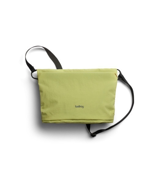 entre square(アントレスクエアー)の「Bellroy/ボディバッグ/ショルダーバッグ Lite Sacoche 3.5L KIWI(廃盤カラー)(ボディバッグ/ウエストポーチ・メンズ・ライトグリーン・ONESIZE)」の8枚目の写真