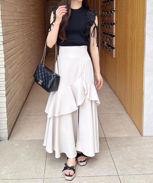 INGNI（イング）の「バックレースアップアシメスリットスカート／A（スカート・レディース・グレー/ブラック/ライトベージュ/ライトグリーン・FREE）」の10枚目の写真