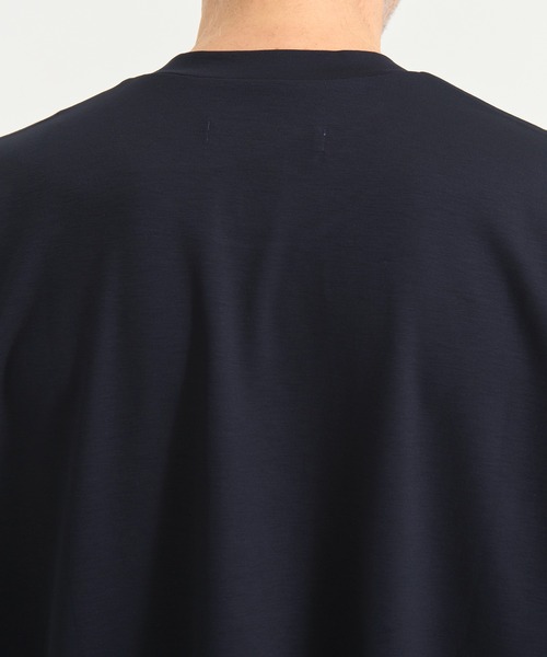 UJOH(ウジョー)の「【UJOH HOMME / ウジョーオム】別注Belt Pocket Cropped S/S TEE(Tシャツ/カットソー・メンズ・ブラック/ネイビー・4/5)」の8枚目の写真