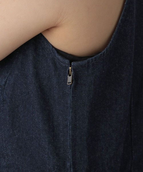 A part by(アパートバイ)の「Apbバックホールデニムワンピース(ワンピース・レディース・ネイビー/ボルドー・SMALL/MEDIUM)」の13枚目の写真