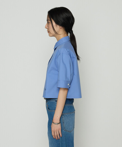 COMME CA(コムサ)の「コットンキュプラストライプ/バルキーオックスフォード 半袖クロップドシャツ(シャツ/ブラウス・レディース・ブルー/ストライプ・9号)」の7枚目の写真