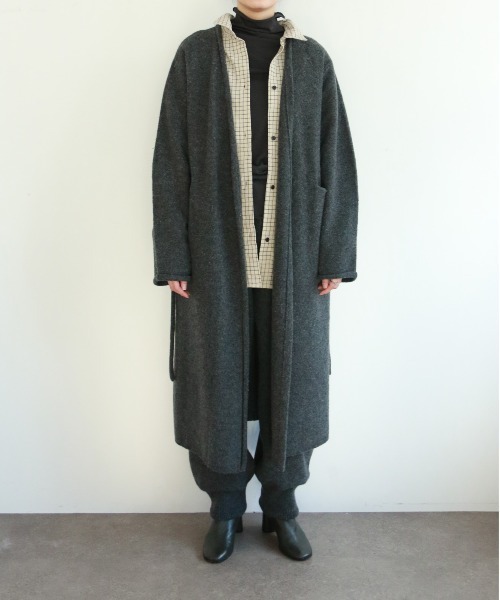 WALANCE(ワランス)の「boiled wool long cardigan(カーディガン/ボレロ・レディース・チャコール/ライトベージュ・FREE)」の18枚目の写真
