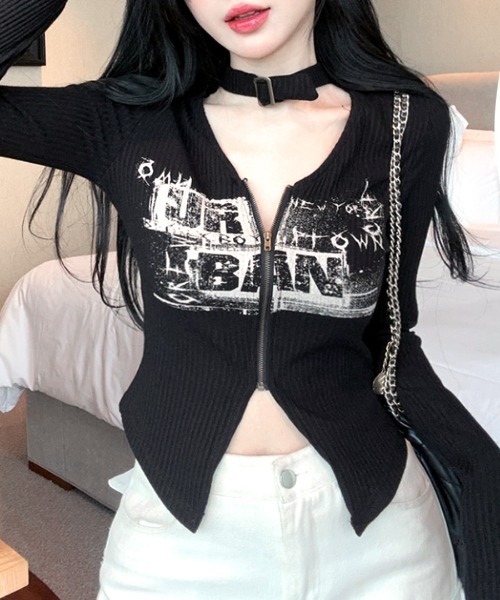 REMUR(レミュール)の「ネックベルトフロントジップ長袖トップス(Tシャツ/カットソー・レディース・ブラック/ベージュ・FREE)」の4枚目の写真