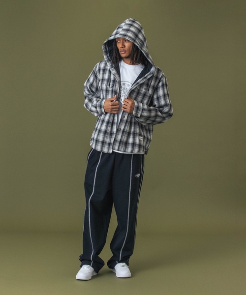 XLARGE（エクストララージ）の「HOODED FLANNEL SHIRT（シャツ/ブラウス・メンズ・ブラック/ブラウン/ネイビー・S/M/L/XL）」の10枚目の写真