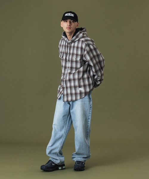 XLARGE（エクストララージ）の「HOODED FLANNEL SHIRT（シャツ/ブラウス・メンズ・ブラック/ブラウン/ネイビー・S/M/L/XL）」の14枚目の写真