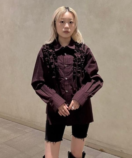 Ray BEAMS(レイビームス)の「チェック フリル ブレード シャツ(シャツ/ブラウス・レディース・ブラック/ワイン・ONE SIZE)」の20枚目の写真