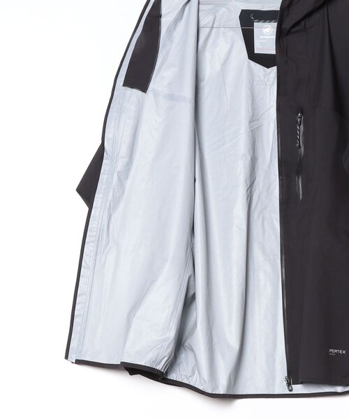 Mammut(マムート)の「エナジー トレイルラン ハードシェル フーデッド ジャケット アジアンフィット / Aenergy TR HS Hooded Jacket AF Men(ブルゾン・メンズ・ブラック・X-LARGE/LARGE/MEDIUM)」の3枚目の写真