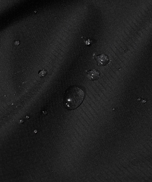 Mammut(マムート)の「エナジー トレイルラン ハードシェル フーデッド ジャケット アジアンフィット / Aenergy TR HS Hooded Jacket AF Men(ブルゾン・メンズ・ブラック・X-LARGE/LARGE/MEDIUM)」の5枚目の写真