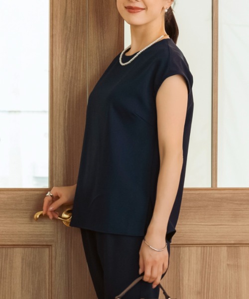 Sono(ソーノ)の「ご自宅でお洗濯可能/日本製/UVカット【SONO/ソーノ】【SONO NAVY/ソーノネイビー】ユーティリティ インナープルオーバー(シャツ/ブラウス・レディース・ネイビー/ブラック/ホワイト・F)」の4枚目の写真