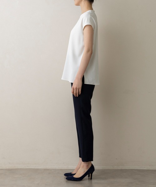 Sono(ソーノ)の「ご自宅でお洗濯可能/日本製/UVカット【SONO/ソーノ】【SONO NAVY/ソーノネイビー】ユーティリティ インナープルオーバー(シャツ/ブラウス・レディース・ネイビー/ブラック/ホワイト・F)」の12枚目の写真