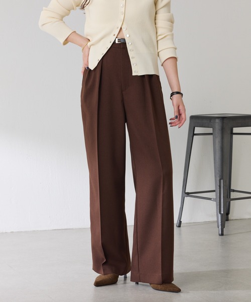 COLLAGE GALLARDAGALANTE（コラージュガリャルダガランテ）の「ウールライクタックワイドパンツ/セットアップ可/WEB限定カラー展開/セレモニー（スラックス・レディース・ブラウン/ネイビー/ベージュ/グレー/チャコールグレー/キャメル/グレー系その他・0/1）」の4枚目の写真