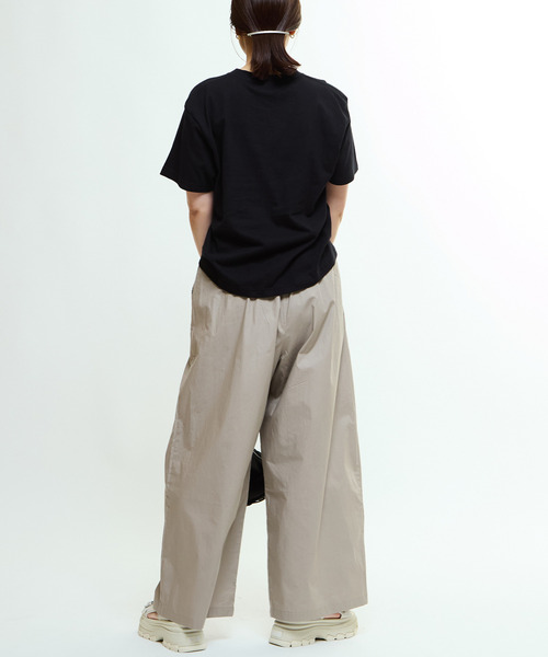 CONVERSE TOKYO（コンバーストウキョウ）の「GATHERED WIDE BALLOON PANTS（その他パンツ・レディース・ネイビー/アイボリー/チャコールグレー/ピンク/ベージュ・FREE）」の14枚目の写真
