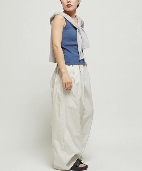 CONVERSE TOKYO（コンバーストウキョウ）の「GATHERED WIDE BALLOON PANTS（その他パンツ・レディース・ネイビー/アイボリー/チャコールグレー/ピンク/ベージュ・FREE）」の18枚目の写真