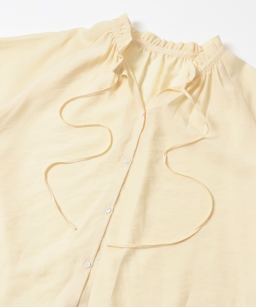 URBAN RESEARCH ROSSO WOMEN（アーバンリサーチ　ロッソ）の「クールタッチセミシアーフリルブラウス（シャツ/ブラウス・レディース・ブラック/オフホワイト/イエロー・FREE）」の11枚目の写真