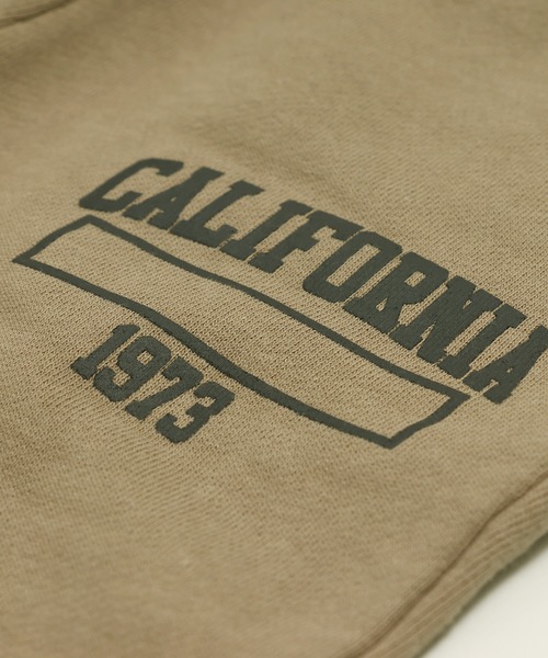 chil2（チルツー）の「綿100% 裏毛ロゴスウェットパンツ（スウェットパンツ・キッズ・グレー/ブラック/ベージュ/ネイビー・90cm/110cm/100cm/120cm/150cm/130cm/140cm）」の11枚目の写真