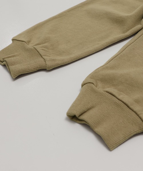 chil2（チルツー）の「綿100% 裏毛ロゴスウェットパンツ（スウェットパンツ・キッズ・グレー/ブラック/ベージュ/ネイビー・90cm/110cm/100cm/120cm/150cm/130cm/140cm）」の12枚目の写真